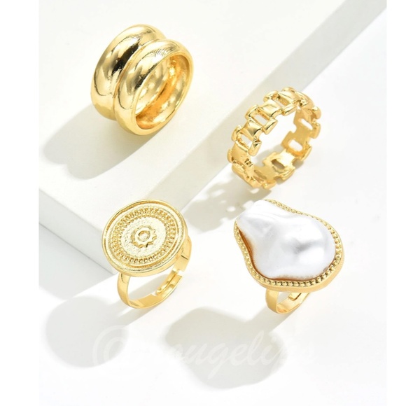 Set of 4 Fashion Rings Gold Tone Faux Pearl - Picture 4 of 6